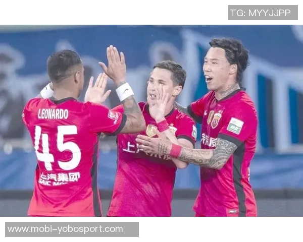 元旦佳节到来之际上海海港足球俱乐部向大家致以诚挚的感谢与美好祝福 元旦佳节到来之际上海海港足球俱乐部向大家致以诚挚的感谢与美好祝福